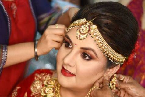 Poonam Shah Makeup Artist