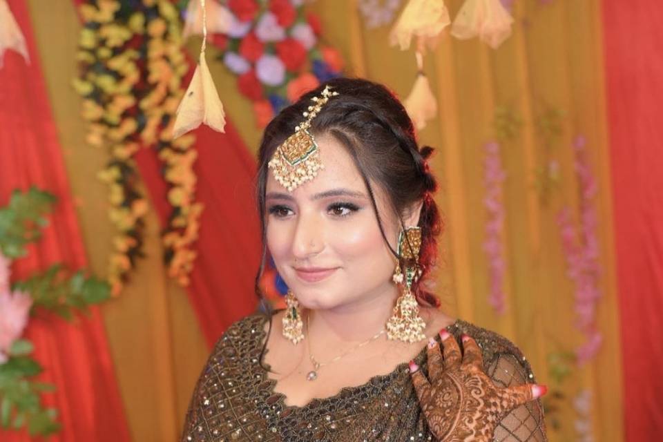 Mehendi look