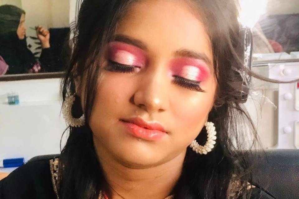 Party wear