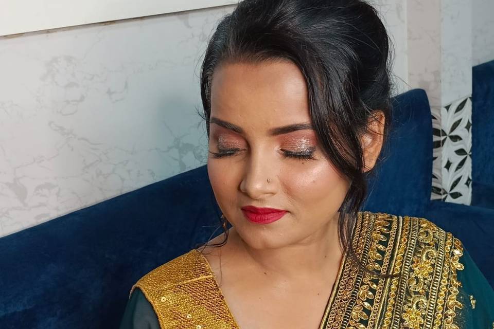 Party makeup