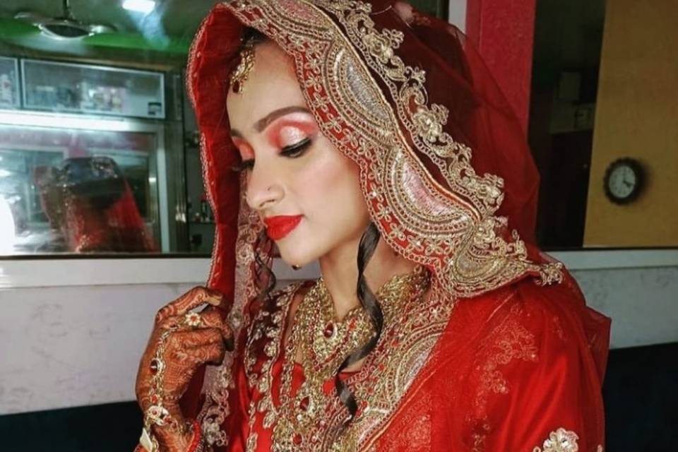 Bridal makeup