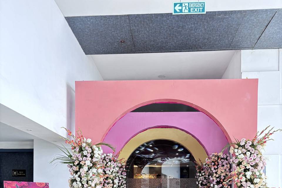 Entrance decor