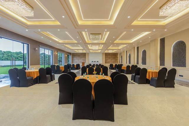 Banquet hall