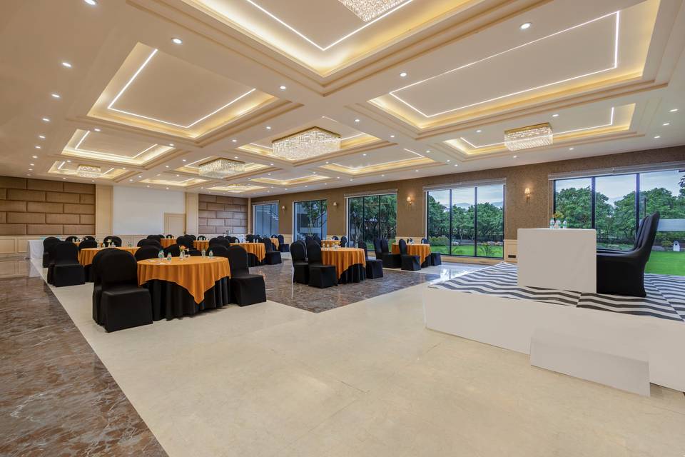 Banquet hall