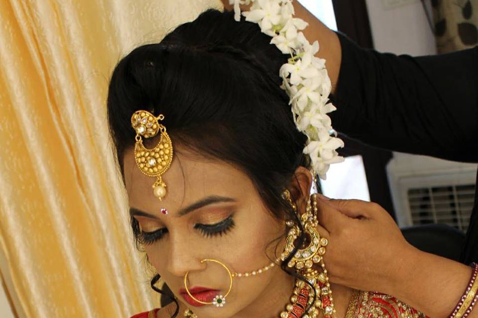 Bridal makeup