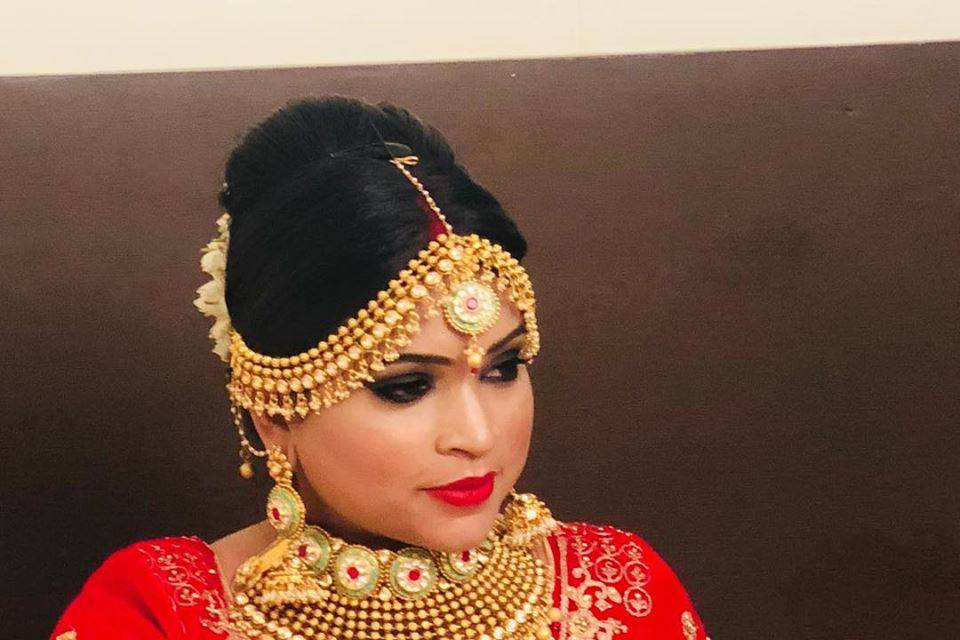 Bridal makeup