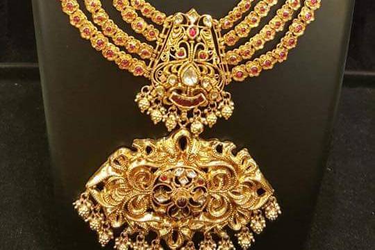 Dhanlaxmi Jewellers