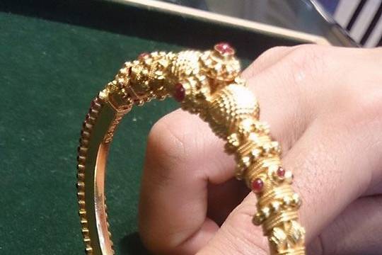 Ramlal Mohanlal Jewellers, West Bangalore