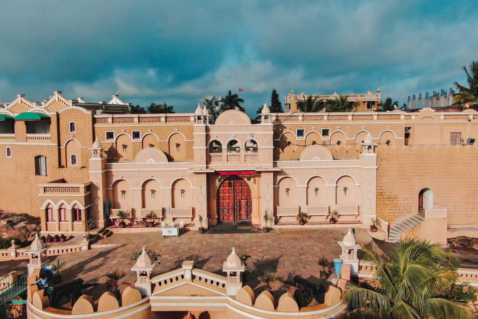 Khirasara palace entrance