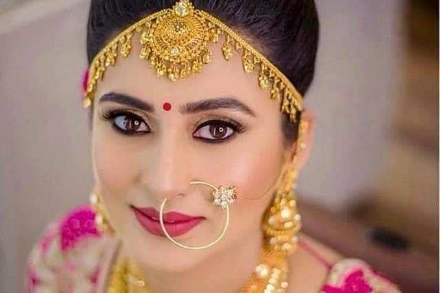 Bridal makeup