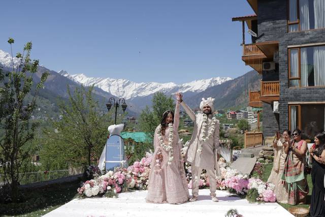 Clarks Inn Suites Manali