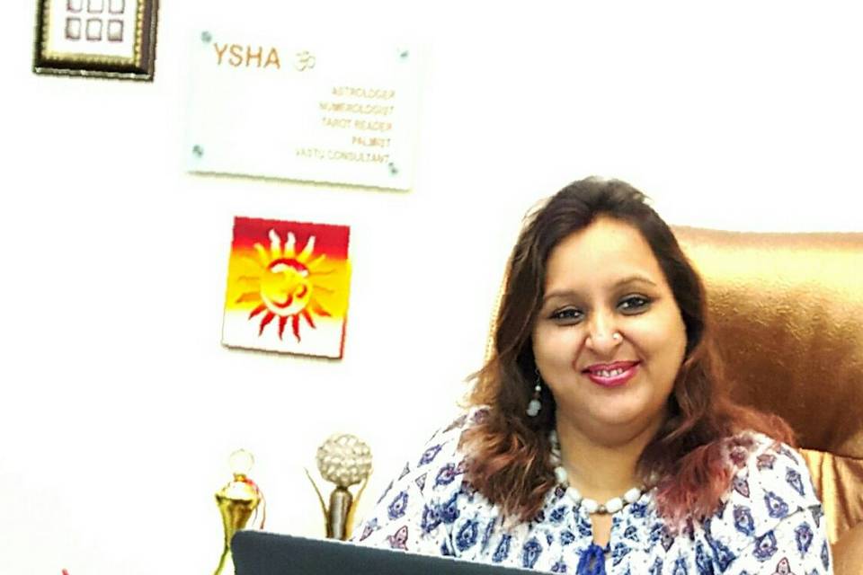 Ysha Astrologer