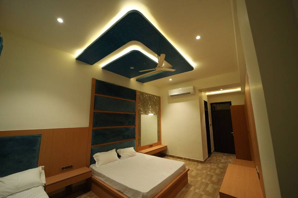 Accommodation