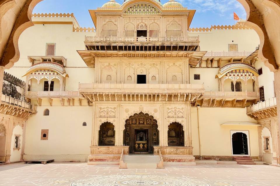 Mahal Khas Palace