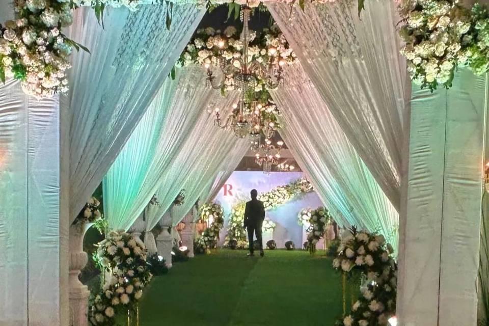 Entrance decor