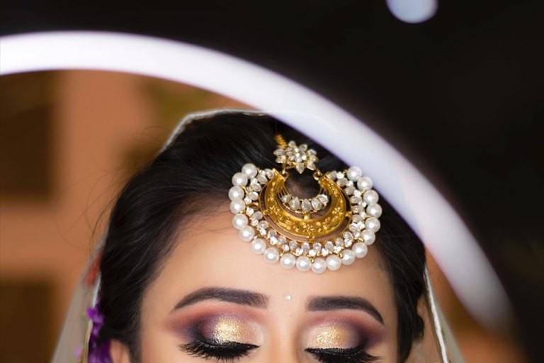 Bridal makeup