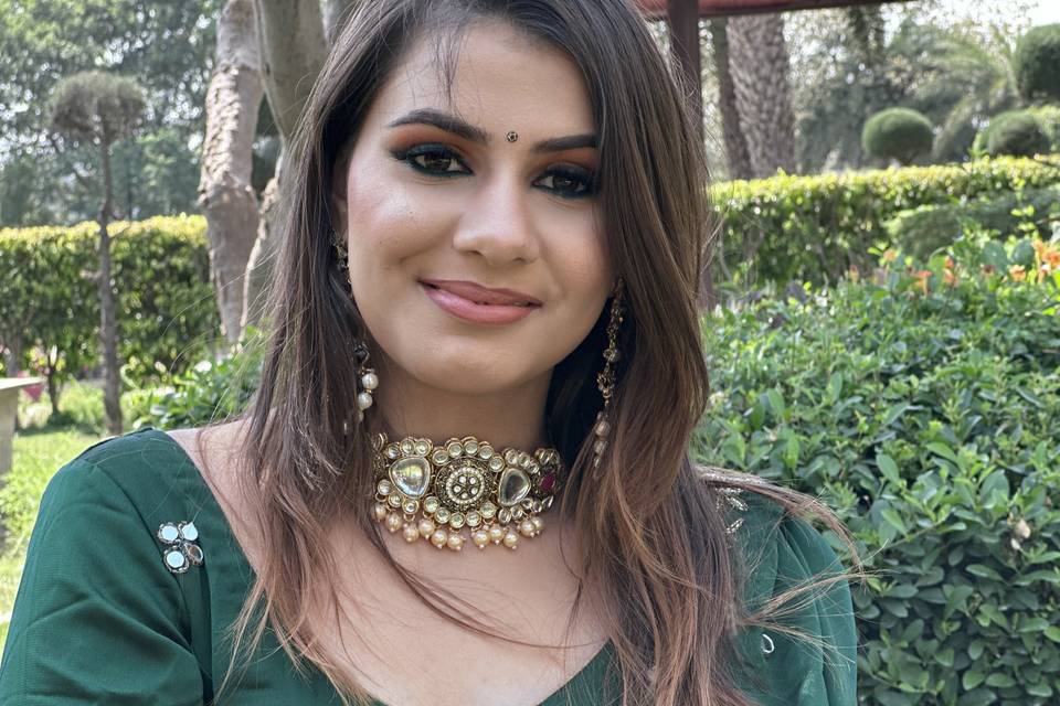 Party make up