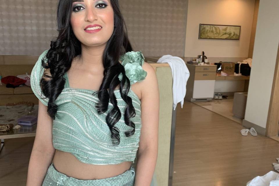 Party make up