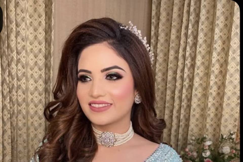 Engagement make up