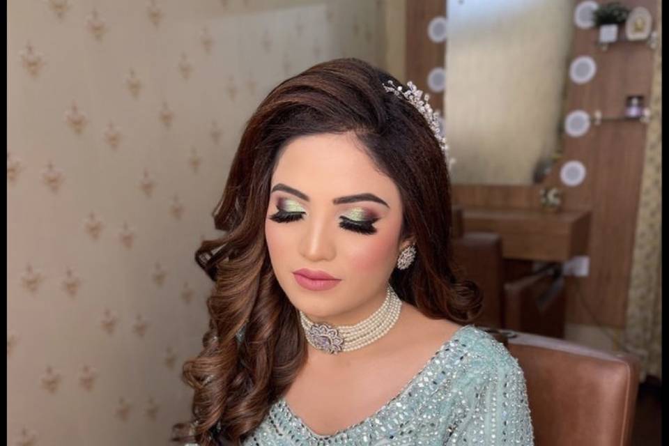 Engagement make up