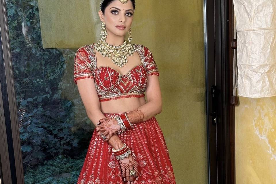 Bridal make up
