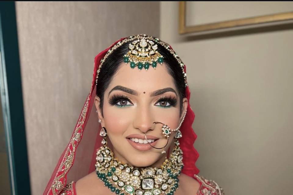 Bridal make up
