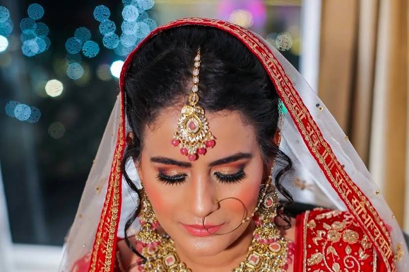 Bridal makeup