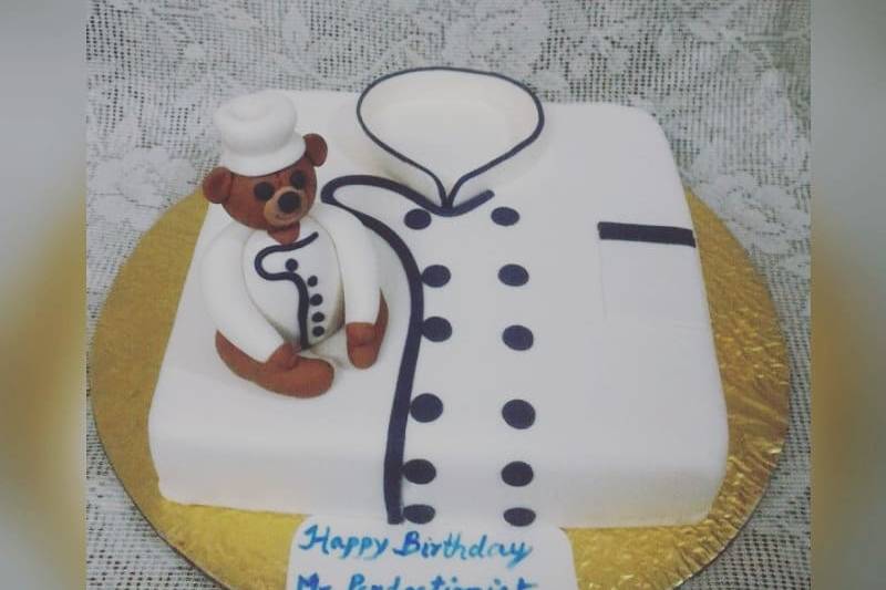 Customized cake