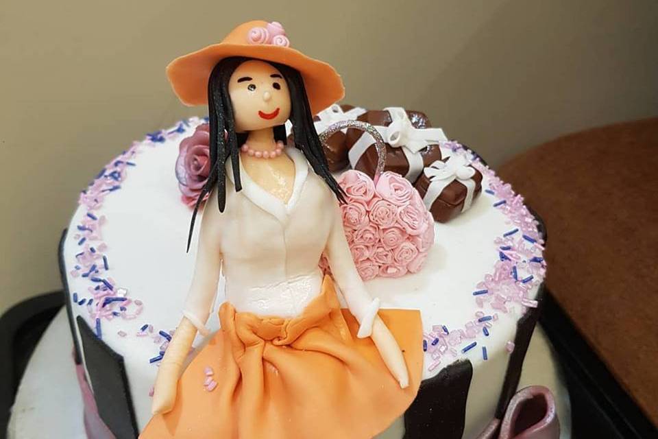 Customized cakes