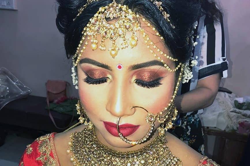 Bridal makeup