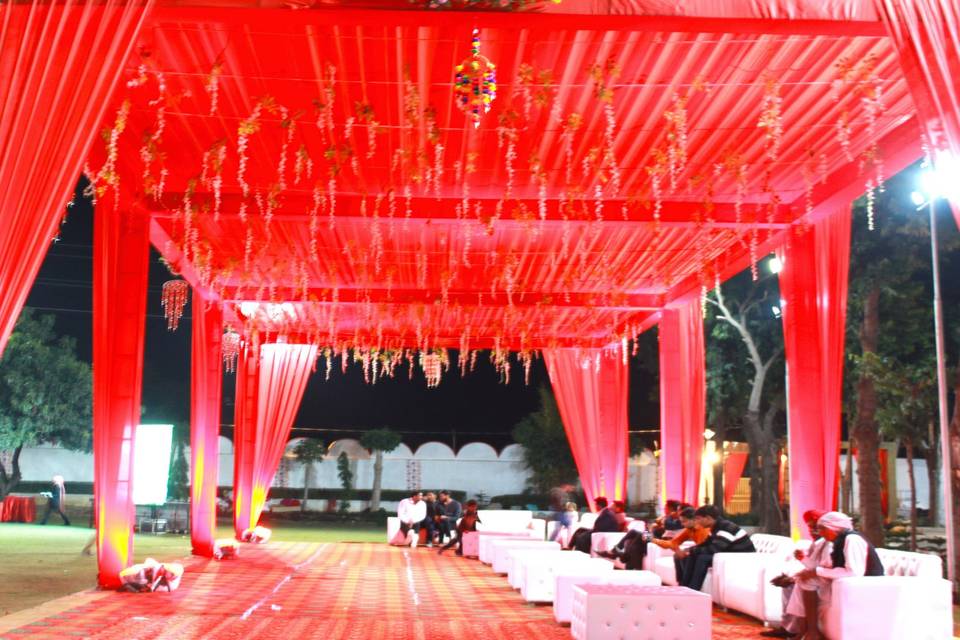 Lucky Marriage Garden