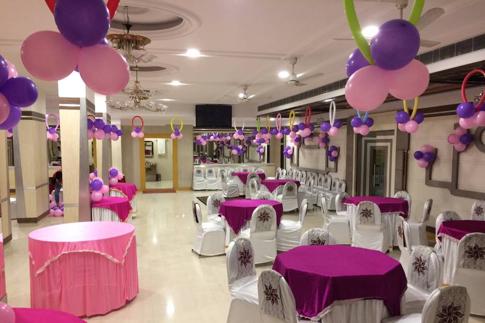 Banquet hall