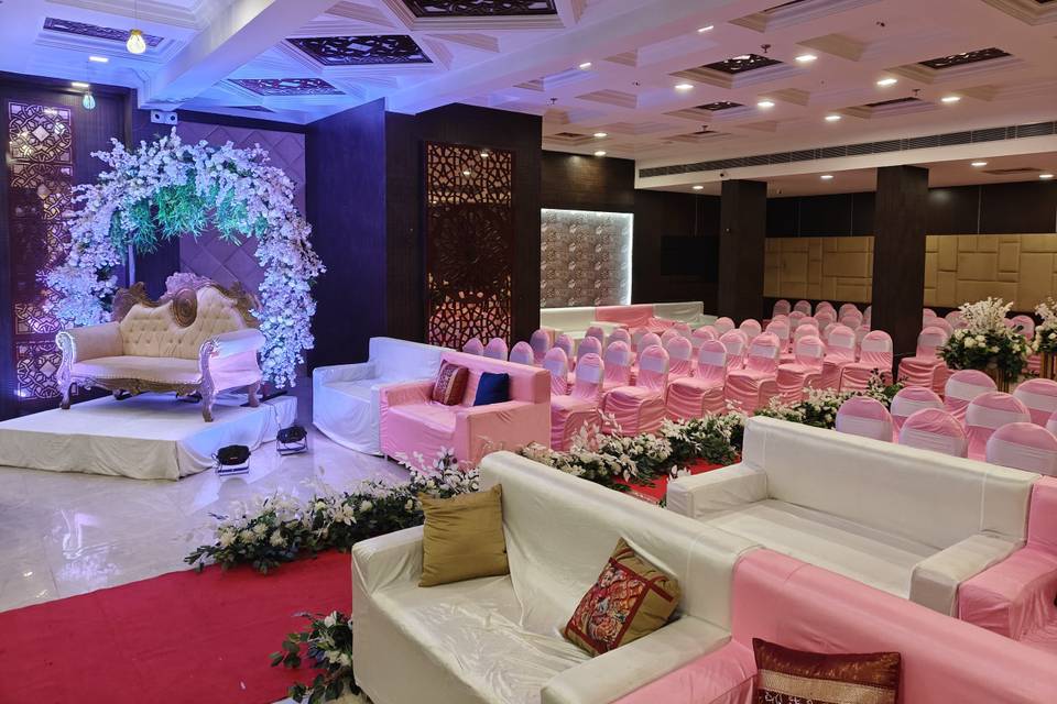 Banquet Stage for Sangeet