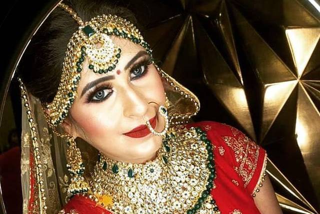 Bridal makeup