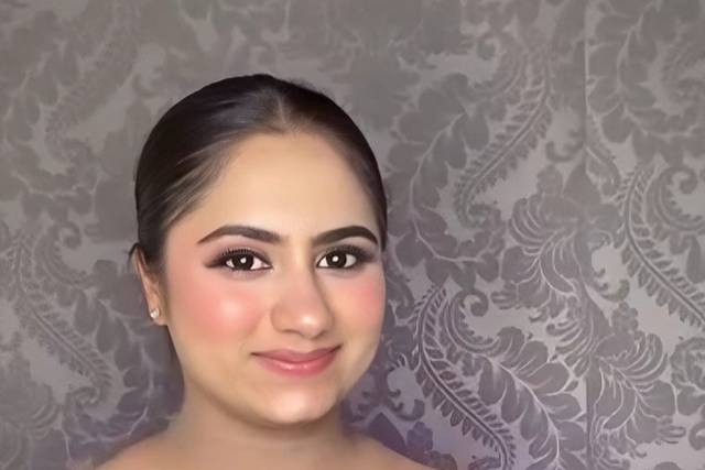 Party makeup