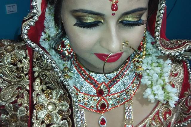 Shahina Make-Up Artist