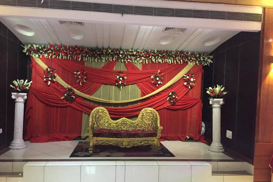 Hotel Harbans Residency