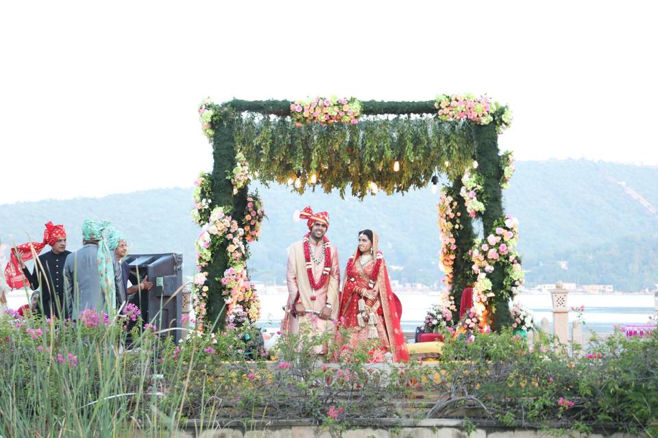 Lakeside Mandap