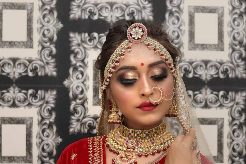 Bridal makeup