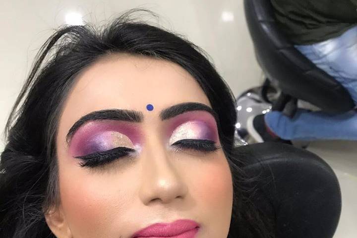 Party makeup