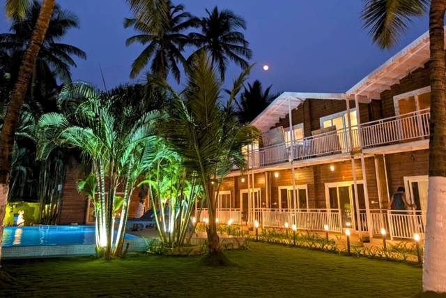 Shaan Coco Palms Resort Morjim