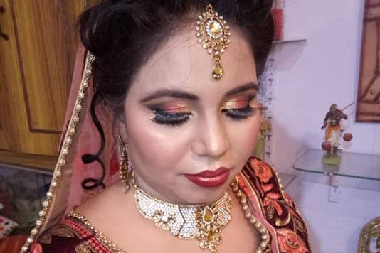 Bridal makeup