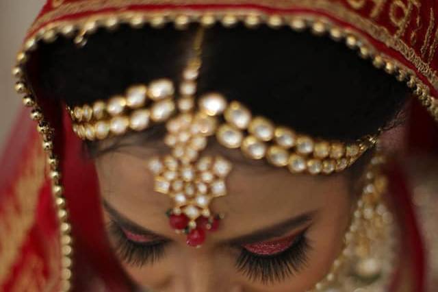 Bridal makeup