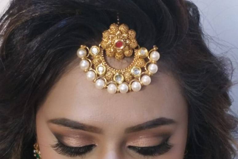 Bridal makeup