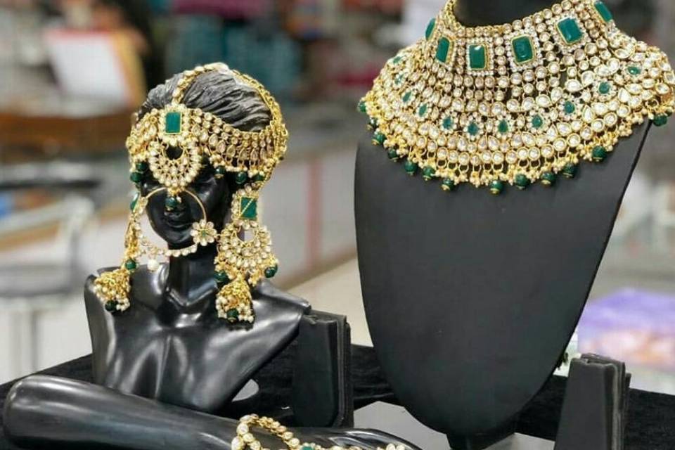 Bridal jewellery