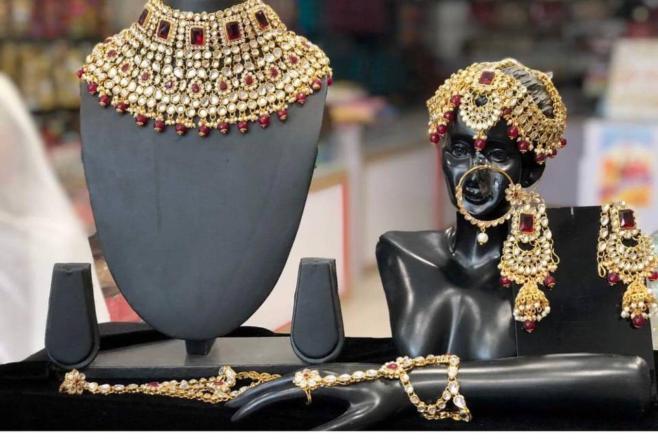 Bridal jewellery