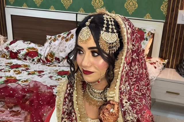 Bridal makeup