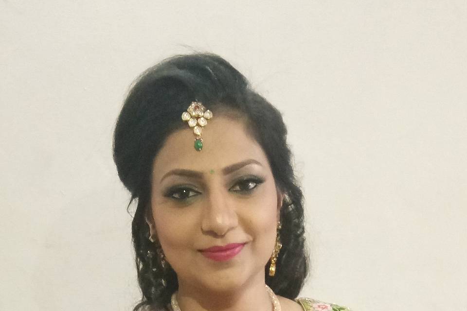 Himani Chhabra Makeup