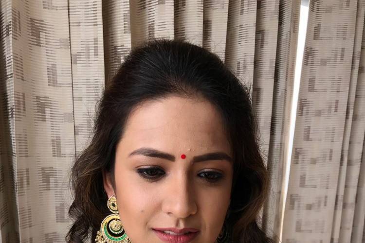 Himani Chhabra Makeup