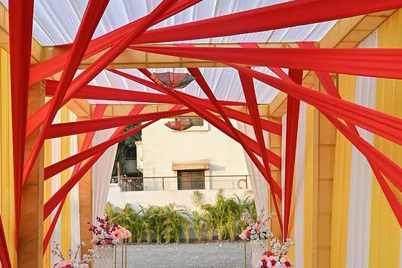 Entrance decor